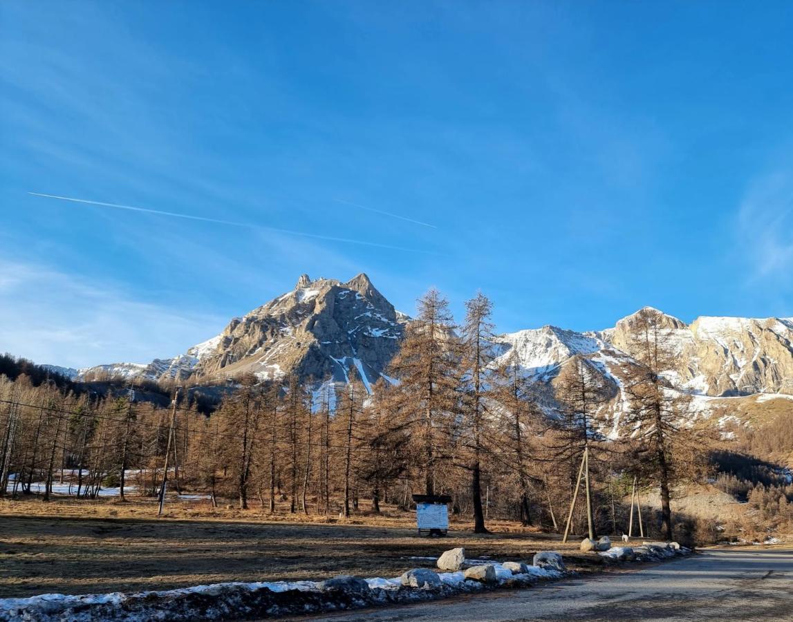 Hotel Auberge Des Aiguilles Entraunes Zewnętrze zdjęcie